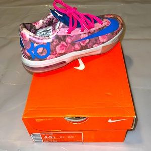 Nike KD 6 (Gradeschool) Aunt Pearl